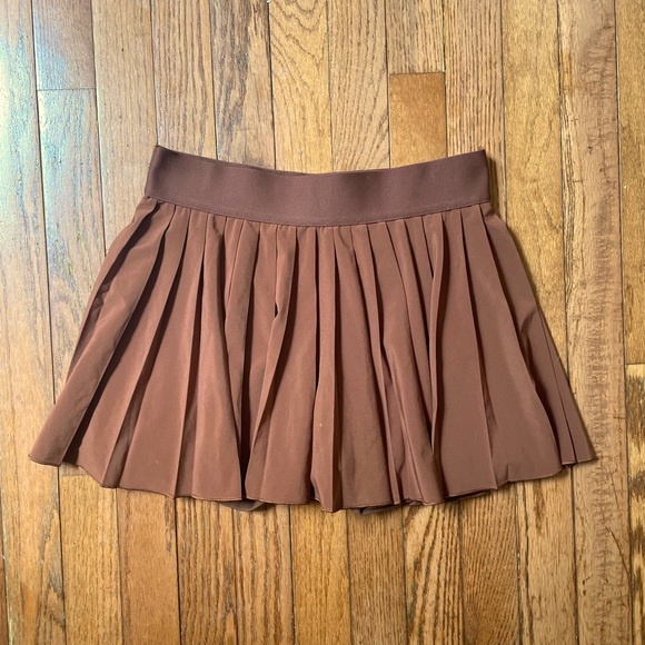 Aritzia TnaMOVE Tennis Pro Mini Skirt - Size Small - Picture 2 of 5